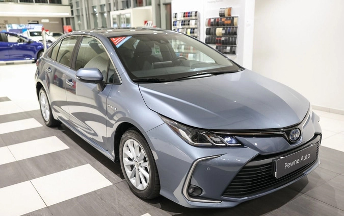 Toyota Corolla cena 99850 przebieg: 74379, rok produkcji 2021 z Kazimierz Dolny małe 596